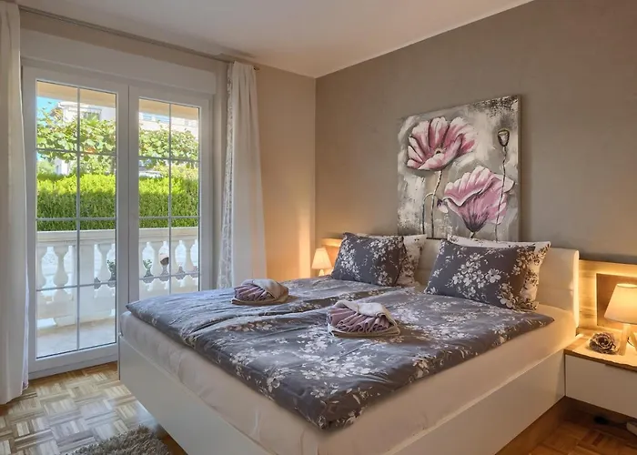 Opatic Apartament *