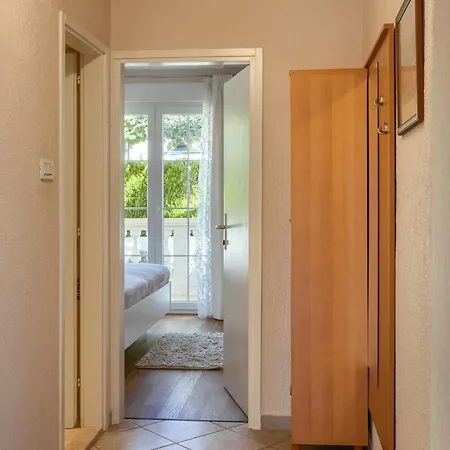 Opatic Apartment